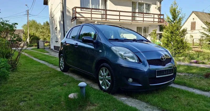 toyota yaris międzyrzec podlaski Toyota Yaris cena 23500 przebieg: 216000, rok produkcji 2009 z Międzyrzec Podlaski